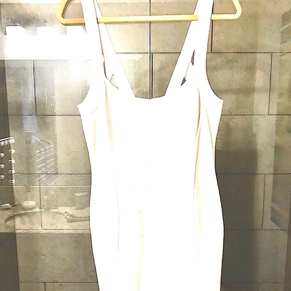 Guess White Bandage Dress Size L Strap Detail in Back. Like New. Only worn once - Picture 9 of 11